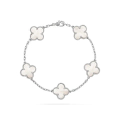 High-End Four Leaf Clover Bracelet in Titanium Steel