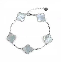 High-End Four Leaf Clover Bracelet in Titanium Steel